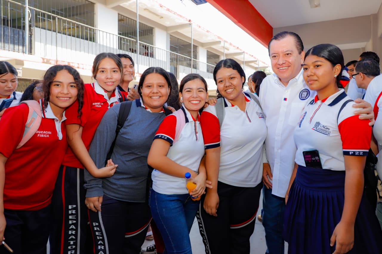 LA UAGRO: EDUCACIÓN QUE TRANSFORMA VIDAS Y CONSTRUYE EL FUTURO DE GUERRERO